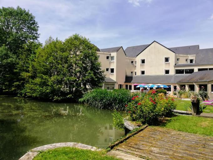 Logis Hotel Le Relais Du Moulin Valençay Exteriér fotografie