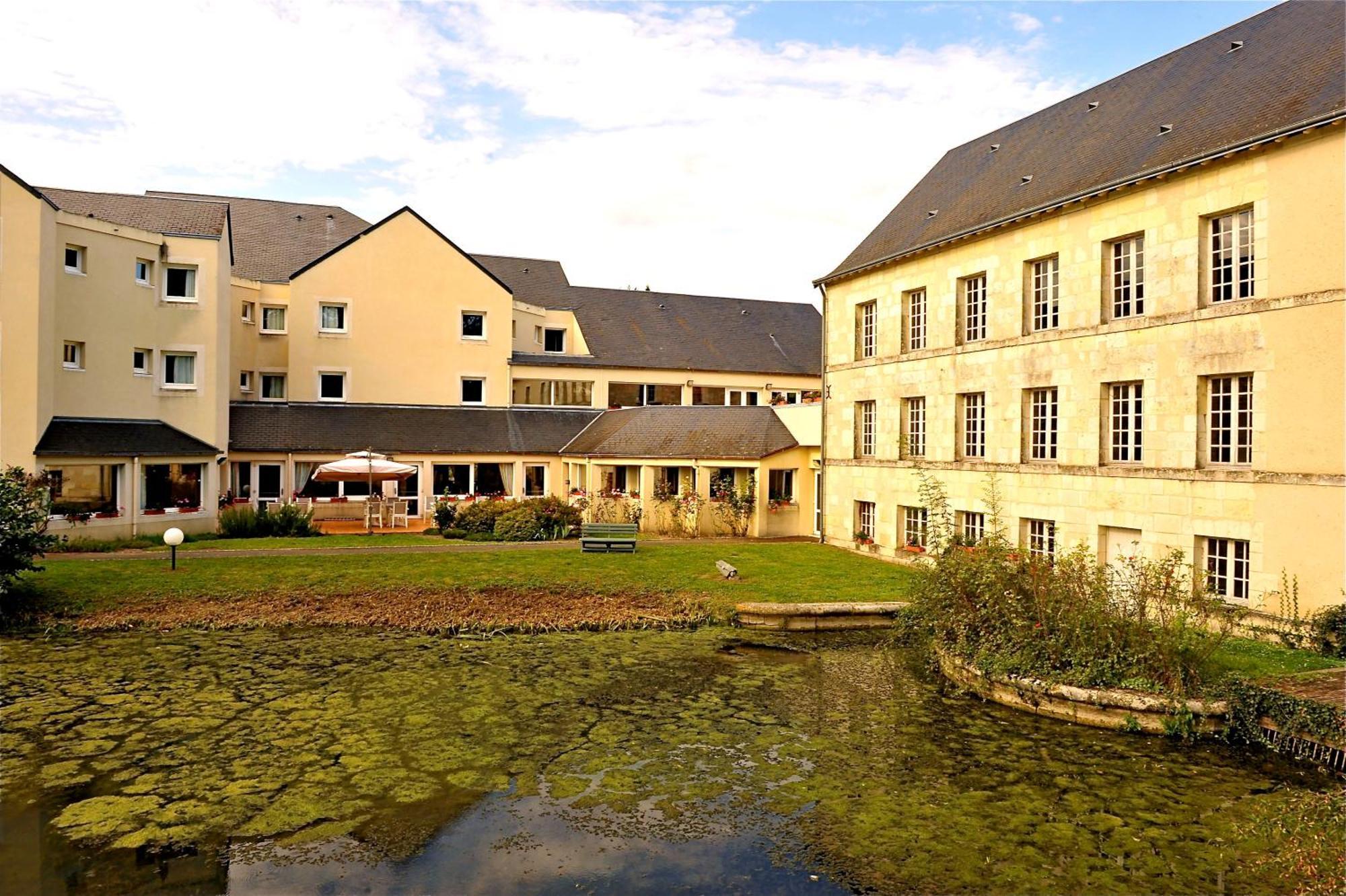 Logis Hotel Le Relais Du Moulin Valençay Exteriér fotografie